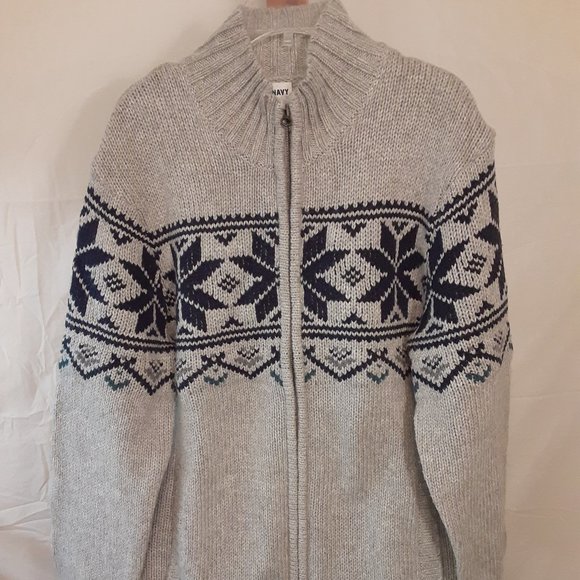 Old Navy Other - Old Navy sweater